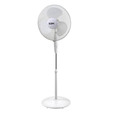 Ventoinha de pé com base circular. cor branco. potência: 45w, 55,6 db, pás: ø40 cm altura regulável 110-130cm