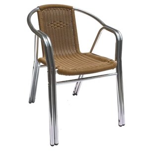 Silla de aluminio con rattan clolor crema para terrazas de hostelería