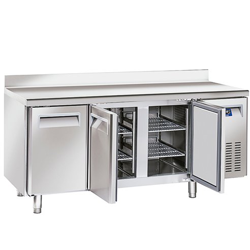 Mesa Refrigerada Snack Serie SR 3 Puertas Opacas 6 Estantes 358 Litros SR 3200 Eurofred